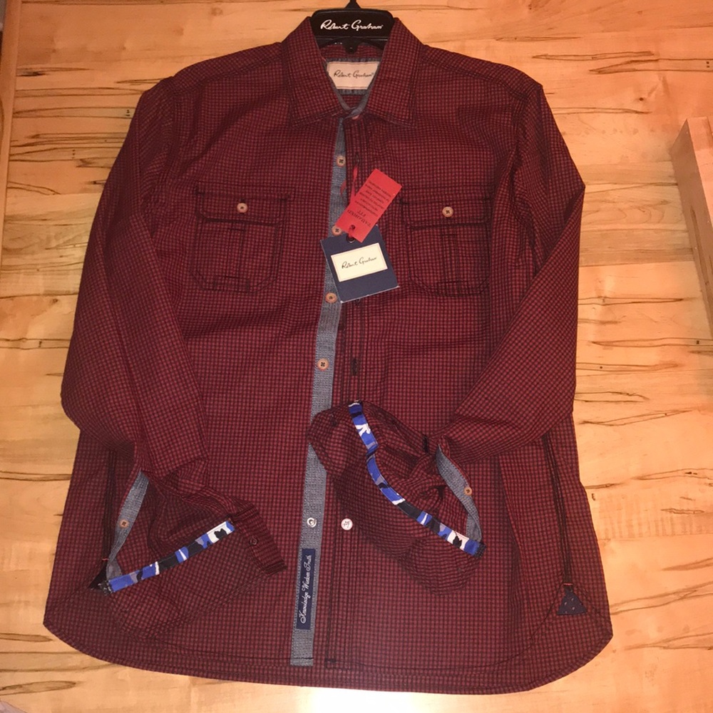Brand New Robert Graham tailored fit shirt